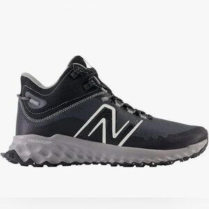 New Balance BalanceFresh Foam Garo Mid 'Blacktop Shadow Grey NWT 7.5 4E men